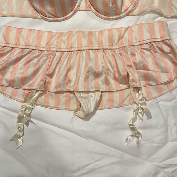Sexy Little Things 2Pc set by Victoria’s Secret - Picture 3 of 7